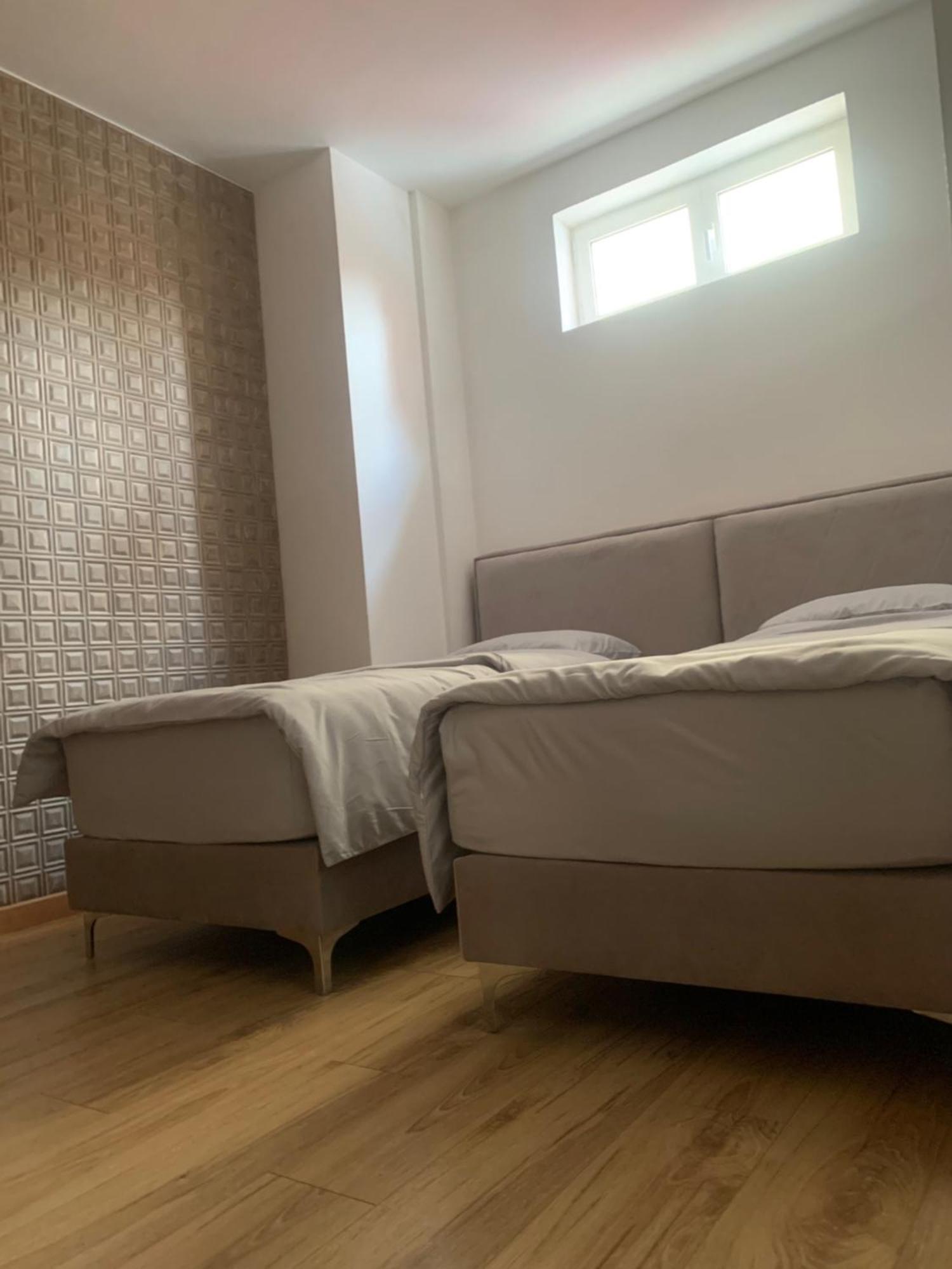 Ferienwohnung Essenza Tirane Exterior foto
