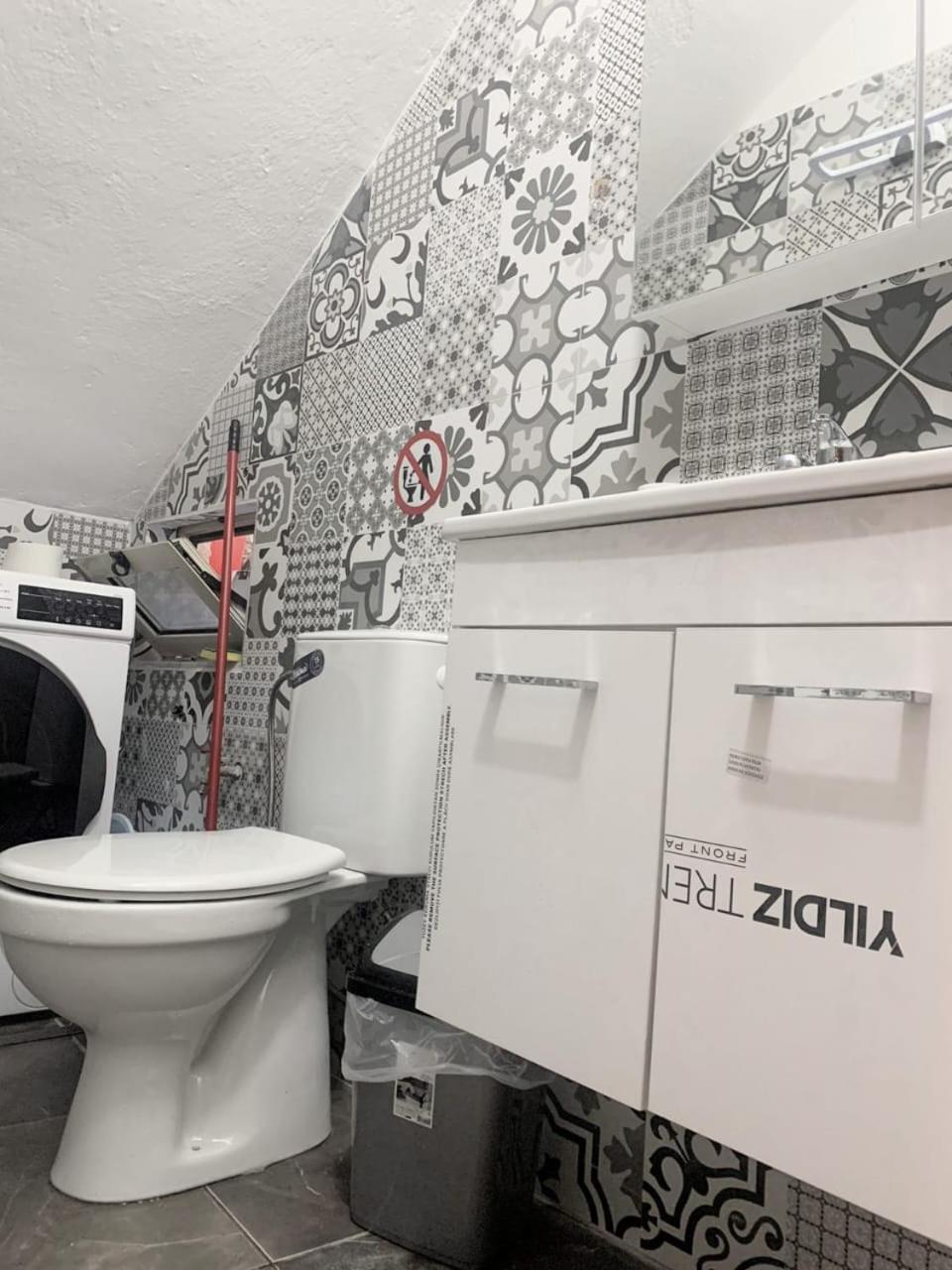 Ferienwohnung Essenza Tirane Exterior foto